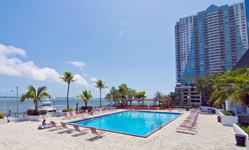 Four Ambassadors Apartments Miami Exterior foto